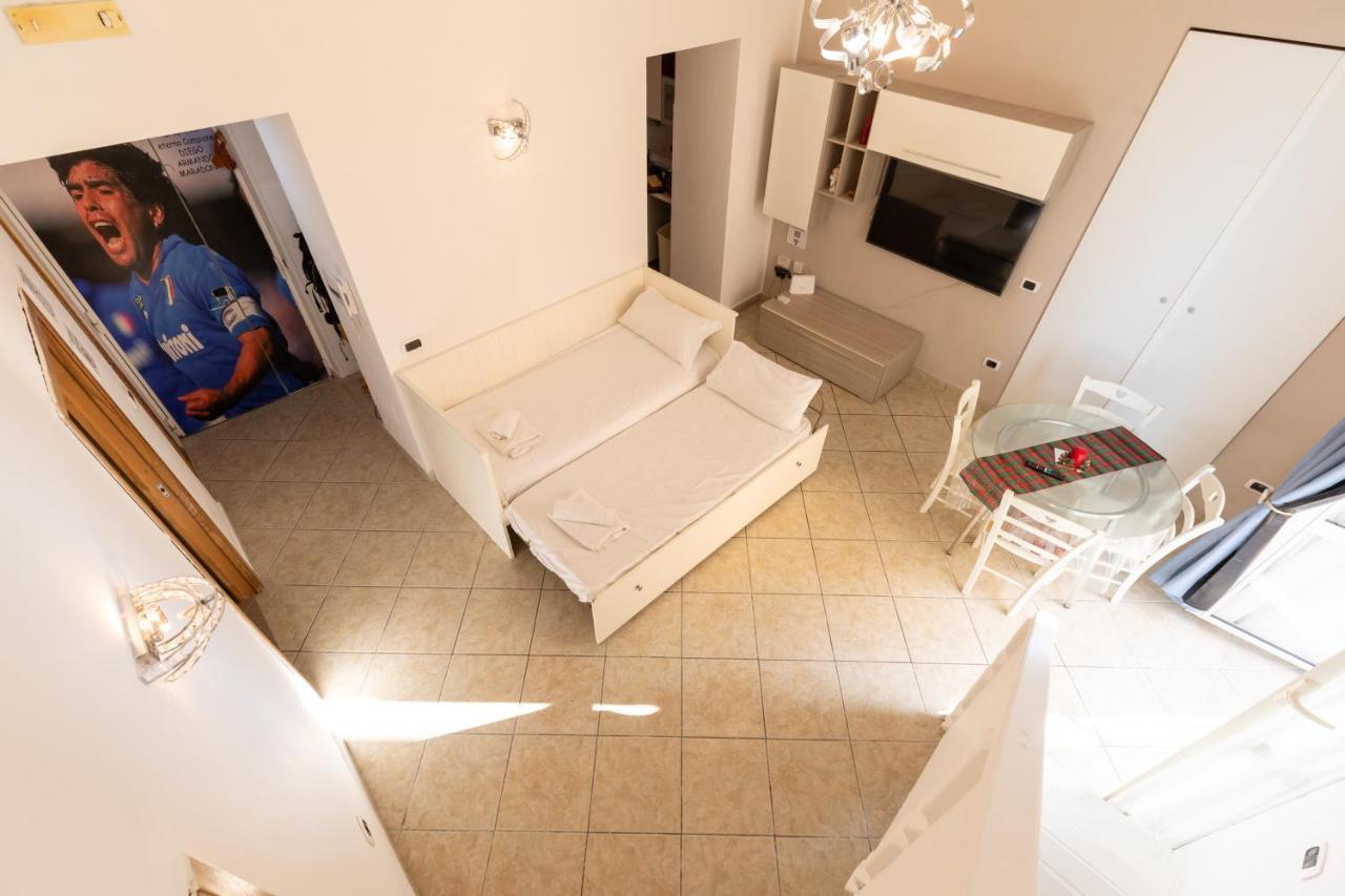Apartment With Sea View With 2 Lifts Above Montesanto! Napoli Eksteriør bilde