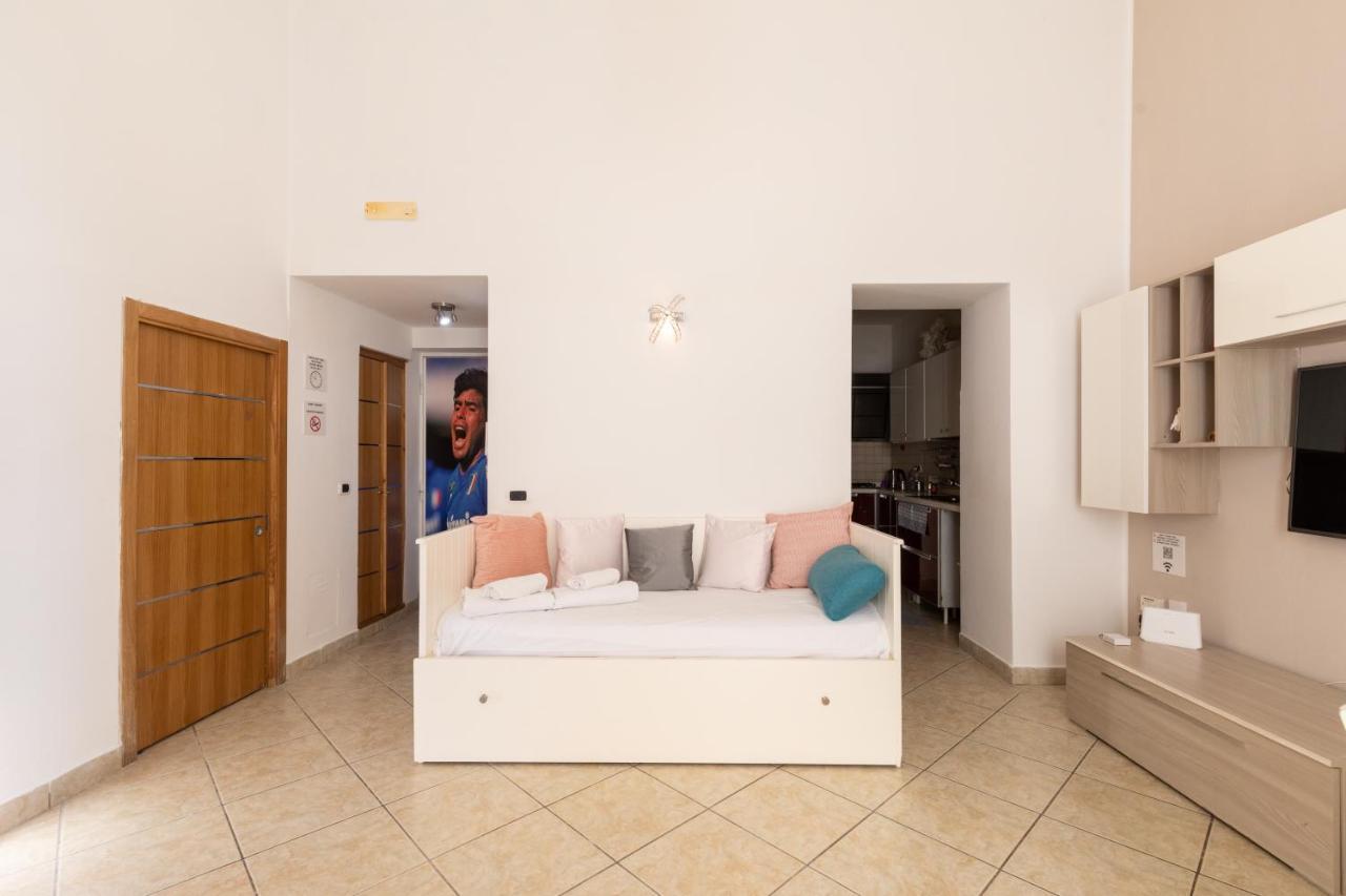 Apartment With Sea View With 2 Lifts Above Montesanto! Napoli Eksteriør bilde