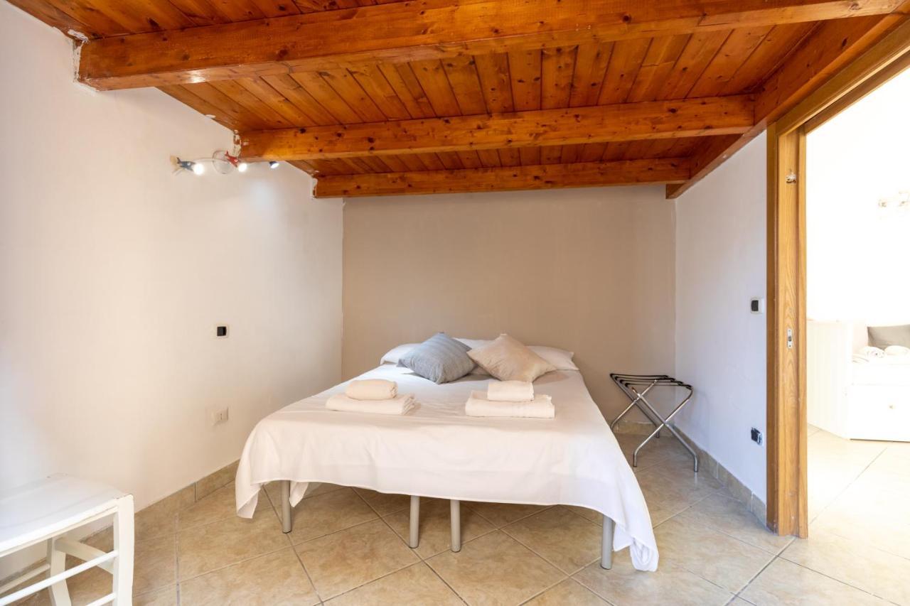 Apartment With Sea View With 2 Lifts Above Montesanto! Napoli Eksteriør bilde